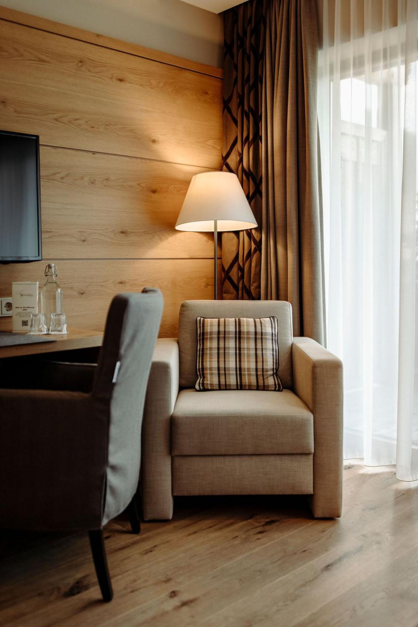 Das Gemuetliche Dorfhotel Kaltenhauser ホラースバッハ・イム・ピンツガウ エクステリア 写真
