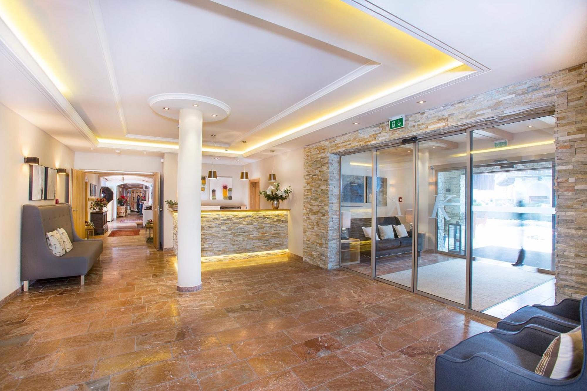 Das Gemuetliche Dorfhotel Kaltenhauser ホラースバッハ・イム・ピンツガウ エクステリア 写真
