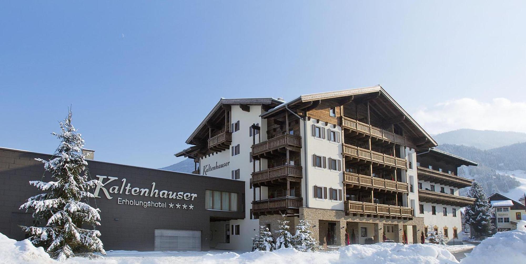Das Gemuetliche Dorfhotel Kaltenhauser ホラースバッハ・イム・ピンツガウ エクステリア 写真