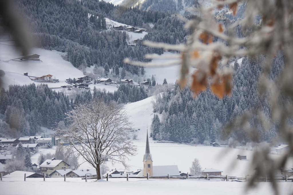 Das Gemuetliche Dorfhotel Kaltenhauser ホラースバッハ・イム・ピンツガウ エクステリア 写真